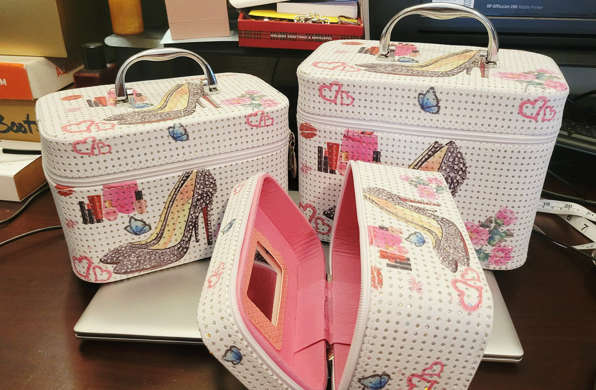 Glamour Girl Butterfly & Rhinestone Heel Makeup Train Case